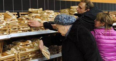 В супермаркетах Украины продолжают расти цены на хлеб, сливочное масло и муку