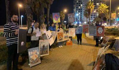У Тель-Авіві біля посольства Росії відбулася акція на підтримку України