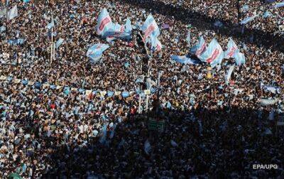 Лионель Месси - Победа на ЧМ: в Аргентине массовые празднования - korrespondent.net - Украина - Франция - Аргентина - Катар