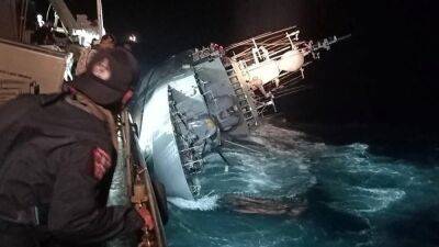 Более 30 моряков с затонувшего таиландского корабля ещё не нашли
