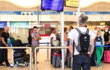 Тысячи российский туристов «застряли» в Египте из-за санкций