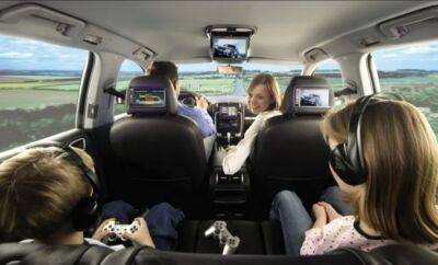 Як підготуватися до сімейної подорожі автомобілем