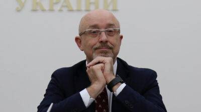 Резников поддержал чешскую инициативу отключить электричество посольству РФ: хороший пример для мира