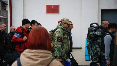 Депутаты "Яблока" потребовали издать указ об окончании мобилизации