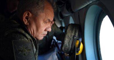 Летал над Крымом: Шойгу проверял "передовые позиции" ВС РФ далеко в тылу (фото)