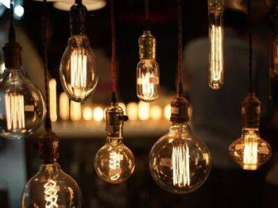В Україні можна обмінювати старі лампочки на LED: подробиці державної програми