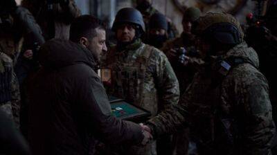 Фортеця Бахмут: у мережі показали зустріч Зеленського з українськими захисниками