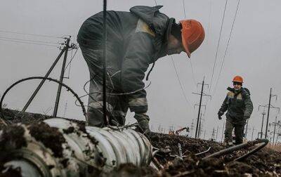 Энергетики объяснили сложность подачи электричества на Киевщине