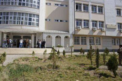 Таліби офіційно заборонили жінкам відвідувати університети