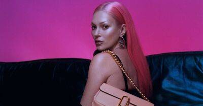 Кейт Мосс с яркими розовыми волосами в новой рекламной кампании Marc Jacobs