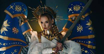 "Воин света": "Мисс Украина Вселенная 2022" представила национальный костюм