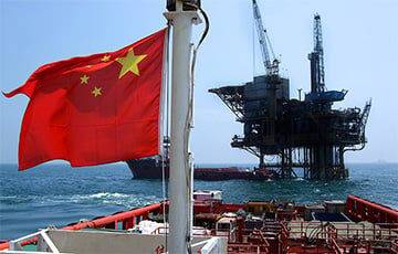 Крупнейшая судоходная компания Китая отказалась возить российскую нефть
