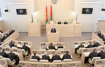 «Совет Республики» одобрил законопроект о лишении белорусского гражданства