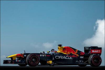 Red Bull Racing проведёт демозаезды в Батерсте