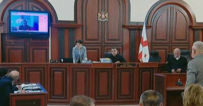 Саакашвили не разрешили выступить в суде на украинском языке