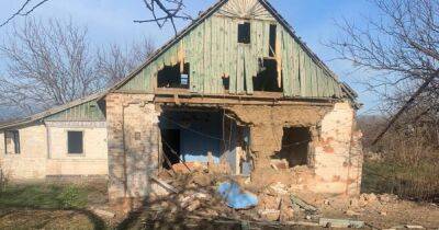 В Запорожской области от попадания ракеты стена дома упала на двоих детей
