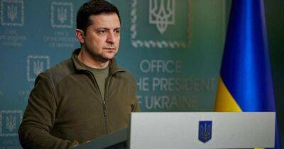 Зеленский уже в Киеве: появилось видео из кабинета президента Украины