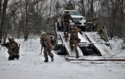 Вчилися знищувати десант: у Києві військові провели практичне тренування: відео