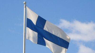 Финляндия попросила Россию гарантировать безопасность посольства