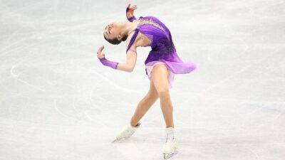 Валиева сделала "бабочку" на ЧМ-2023: теперь фигуристка "пролетит" мимо золотой медали?