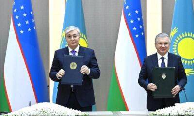 Мирзияев и Токаев подписали договоры о союзнических отношениях и демаркации границы