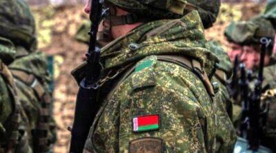 В Беларуси три батальона отправили к границе с Украиной
