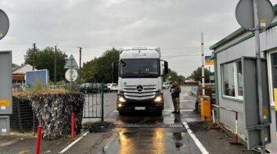 На границе с Польшей приостановили пропуск грузовиков и автобусов