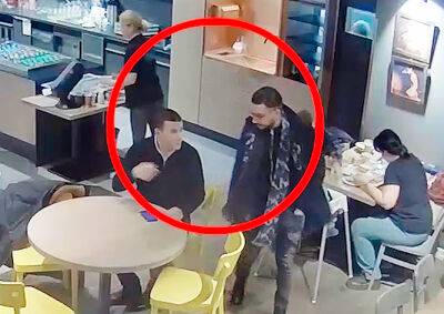 Кража бумажника в пражском кафе попала на видео