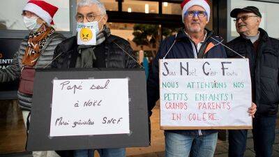 Забастовка во Франции: соглашение достигнуто, но поезда всё равно не ходят