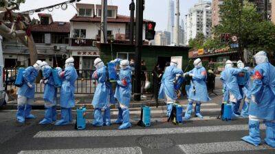 Bloomberg: в Китае 37 млн человек заразились COVID-19 за один день