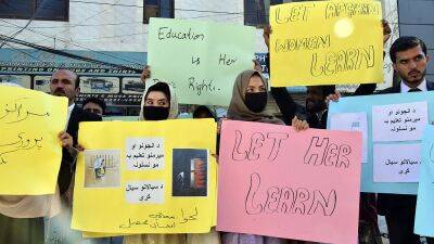 Афганки борются за право быть студентками