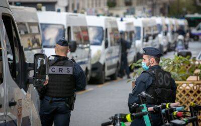 У Парижі в ході заворушень поранено 30 поліціянтів