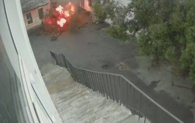 Росіяни вчора атакували дві лікарні у Херсоні: в ОВА розповіли про руйнування
