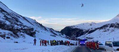 Австрия: под лавиной на горнолыжном курорте спасены 8 человек