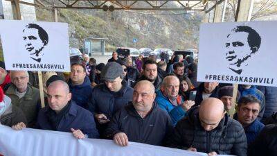 В Грузии активизировалось движение за освобождение Саакашвили