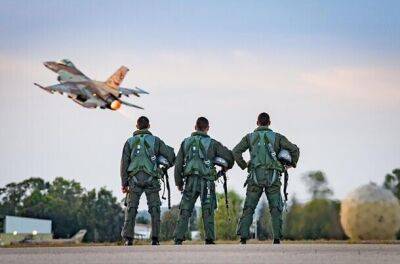 1000 бывших офицеров ВВС написали письмо: «Демократическое государство Израиль в опасности»