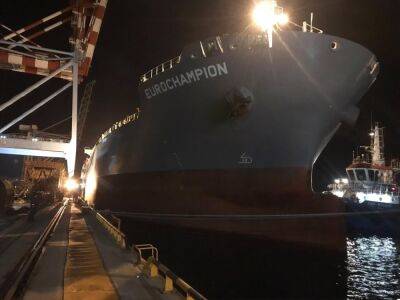 "Зерновая инициатива". За два дня из портов Украины вышли девять судов, в Босфоре ждут инспекции еще 99