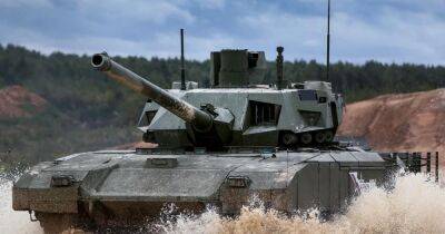 В РФ анонсируют танки "Армата" на войне против Украины: смогут ли они на что-то повлиять