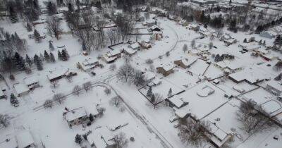 На США обрушилась мощная снежная буря, погибли десятки людей (фото, видео)