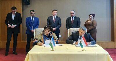 Туристические компании Таджикистана и Узбекистана подписали 21 соглашение о сотрудничестве