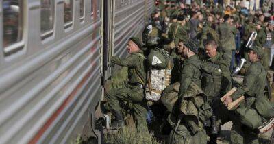 На войну не поедет: мобилизованный в Челябинской области убил в поезде своего сослуживца