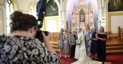 Особая традиция: девушка стала восьмой невестой, вышедшей замуж в семейной реликвии - focus.ua - Украина - Chicago