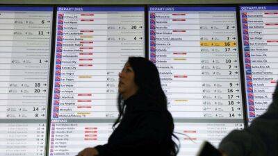 Министр транспорта США назвал «системным сбоем» отмену рейсов Southwest Airlines