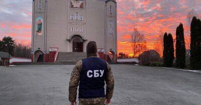 Силовики пришли с проверками в храмы УПЦ МП в Хмельницкой области