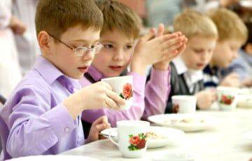 В Беларуси изменили правила школьного питания