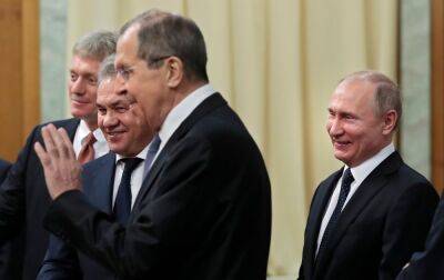 Істерія Кремля. Росія "не хоче приймати" стелю цін на нафту та погрожує Європі
