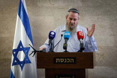 Более 40 муниципалитетов объявили бойкот образовательным инициативам Ави Маоза - news.israelinfo.co.il - Израиль - Тель-Авив