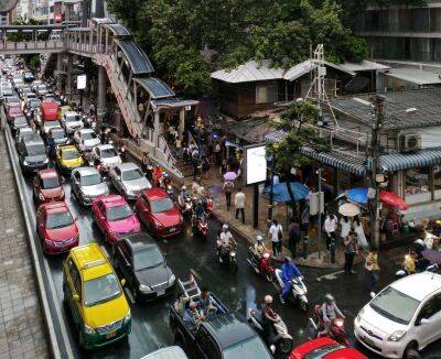Поліція Таїланду вручає грошові призи за відео найбрутальніших порушень правил дорожнього руху