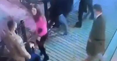 Заступился за девушку: в сети появилось видео, как кадыровцы в Крыму избивают парня в клубе