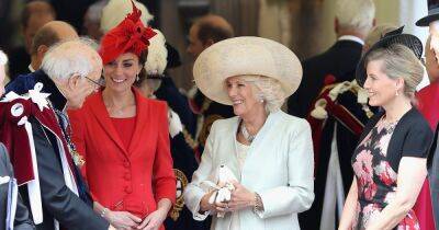 На стиле. Самые яркие модные выходы женщин из королевской семьи Великобритании в 2022 году